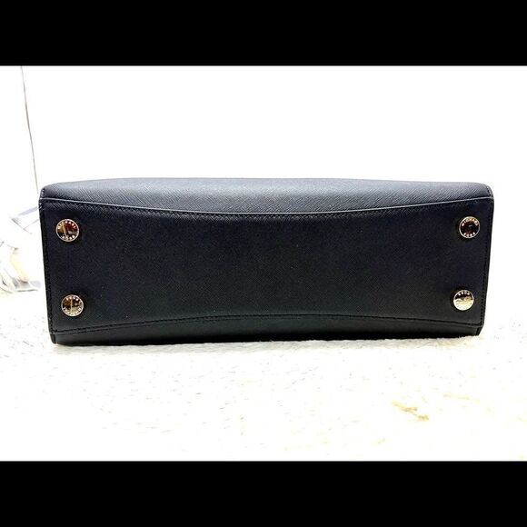 🔥🎁NWT! Michael Kors KARLA EW Satchel Handbag Msrp:$378.00 - Picture 4 of 7